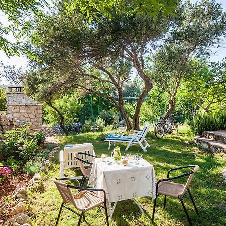Nice Apartment In Vinjerac With Kitchen Esterno foto
